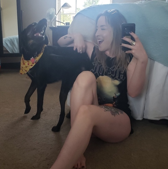 Meet your seller/buyer! π€π―ββοΈππ»π - Picture 4 of 5